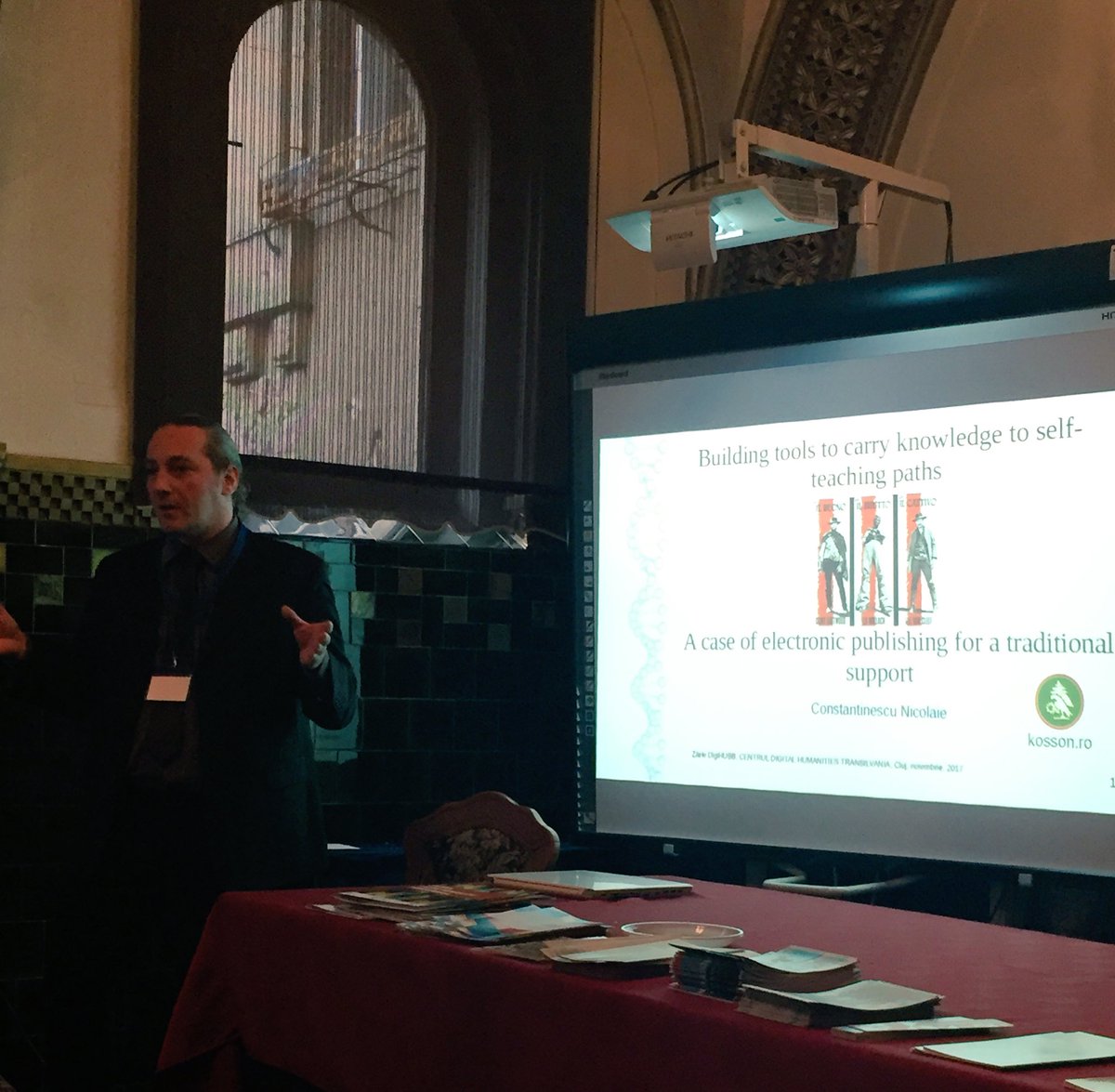 2nd <a href="/DARIAHeu/">DARIAH-EU | @dariaheu.bsky.social</a> scholarship presentation comes from the ever-energetic and extremely passionate <a href="/kosson/">kosson</a>! On creating tools and helping #DH scholars by writing an open-source coding textbook