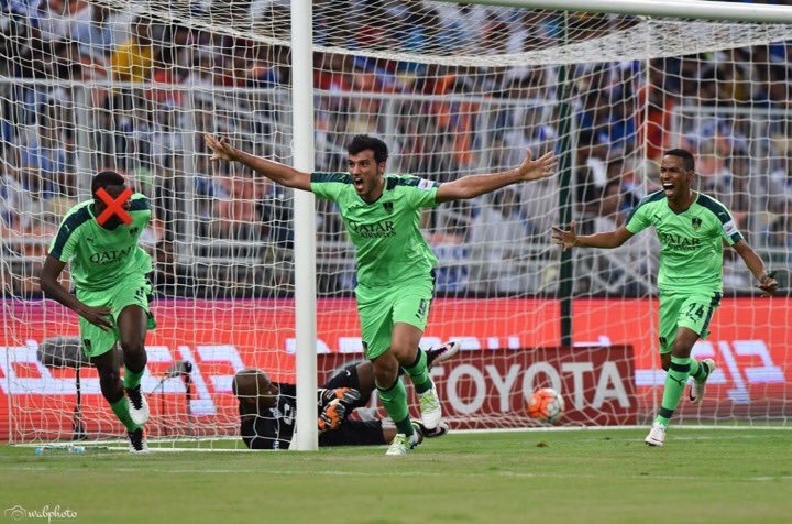 ith3sham's tweet photo. 🔴 عاجل : عمر السومة جاهزاً للقاء الهلال 100% ، و بتصريح سري للغايه لـ عمر يقول “سألعب ولو بعُكاز” .
- https://t.co/p4ui0I4y3K