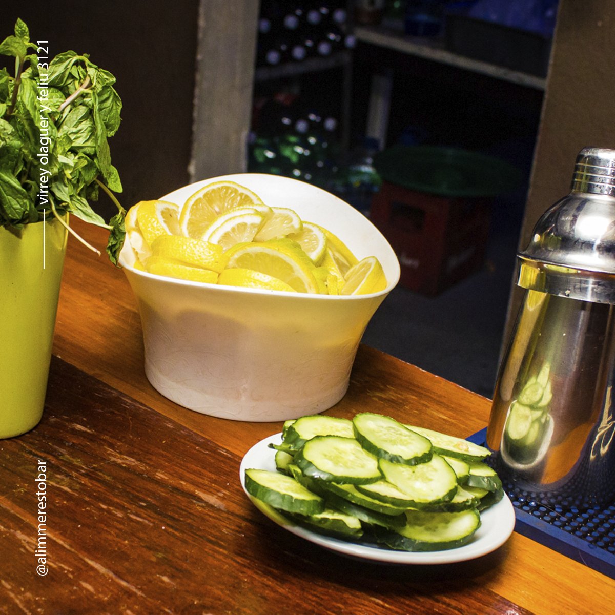 AlimmeRestoBar's tweet photo. De #jueves a #domingo podes disfrutar los mas ricos #tragos en #alimme 🍹👇 https://t.co/qtVLNZvLnh
