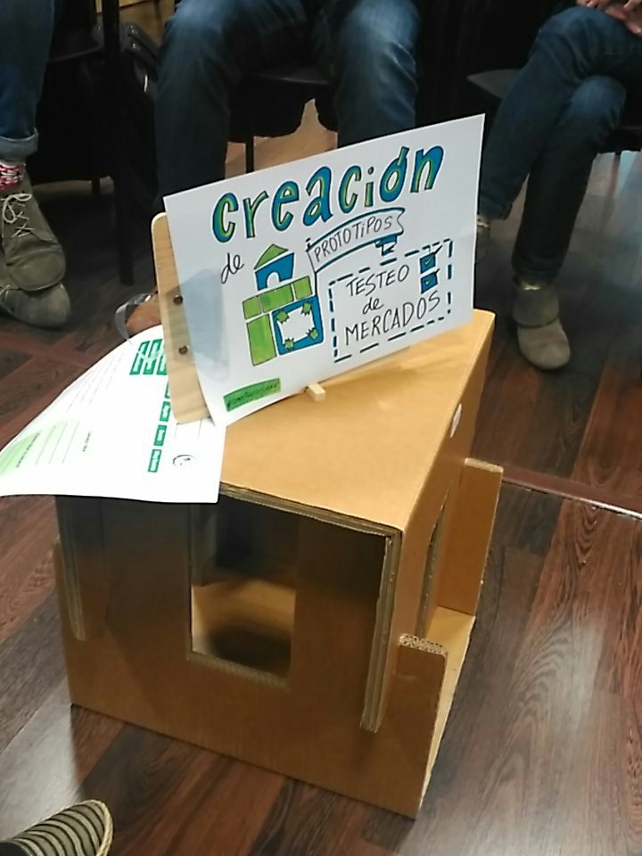 resivive_'s tweet photo. #RESIVIVE creciendo en el evento #ConectaCircular de @emprendeverde desde #Barcelona https://t.co/X91dhr3Xp9