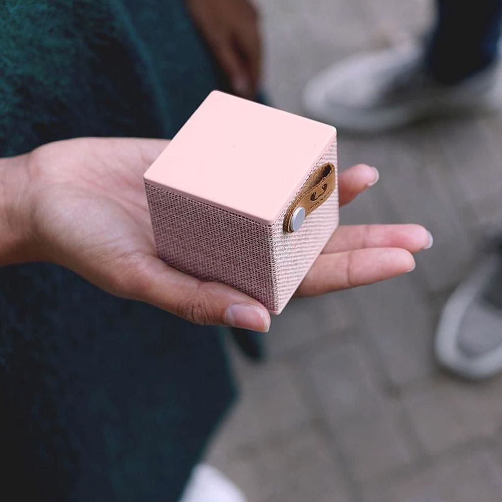 Petite but powerful: the <a href="/freshnrebel/">Fresh 'n Rebel</a> Rockbox Cube might be pocket-sized but it plays big sounds. Get it now on the site or in store now (did we mention it’s only £24.99?) 💕💕💕 #stylishlyfit #freshnrebel