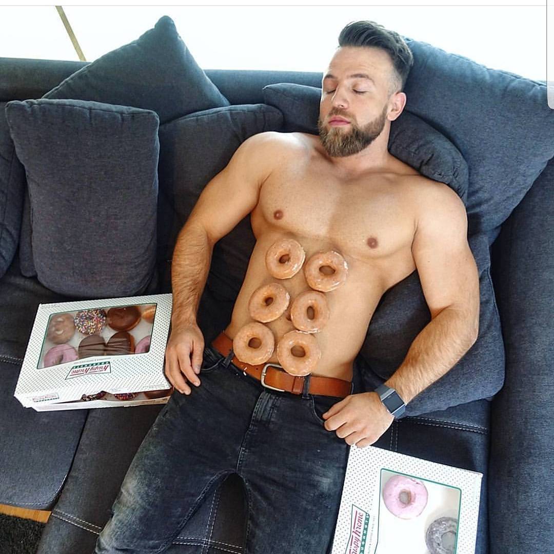 MuscleHabbit's tweet image. Six pack shortcut 
@musclehabbit 
Follow like comment 
#fitness #fit #ThisIsUs