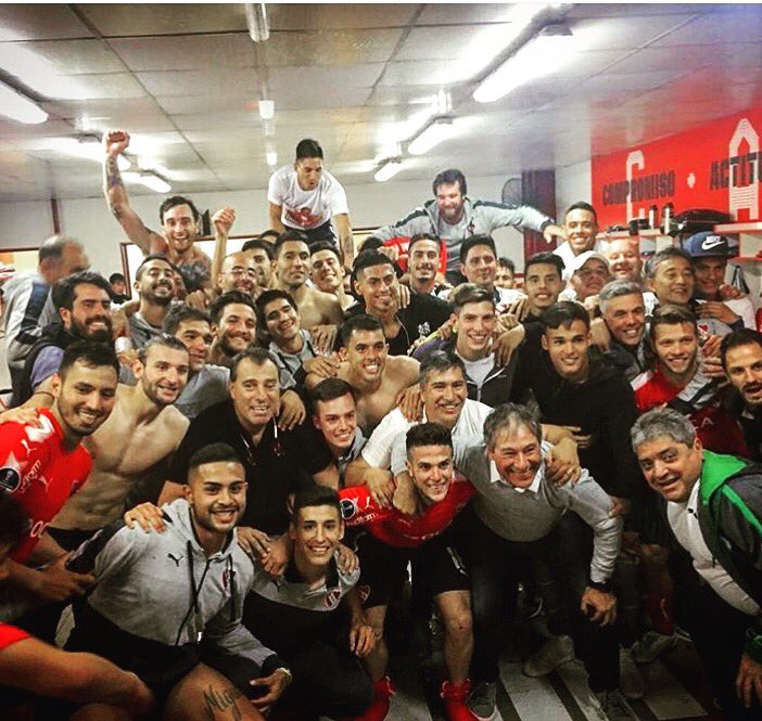 Simplemente quiero agradecer el apoyo de esta noche a cada uno de los hinchas del rojo, directivos, a mi CT y a los jugadores por la entrega de siempre.
Esto es de todos...#TodosJuntos #TodoRojo 👹❤️