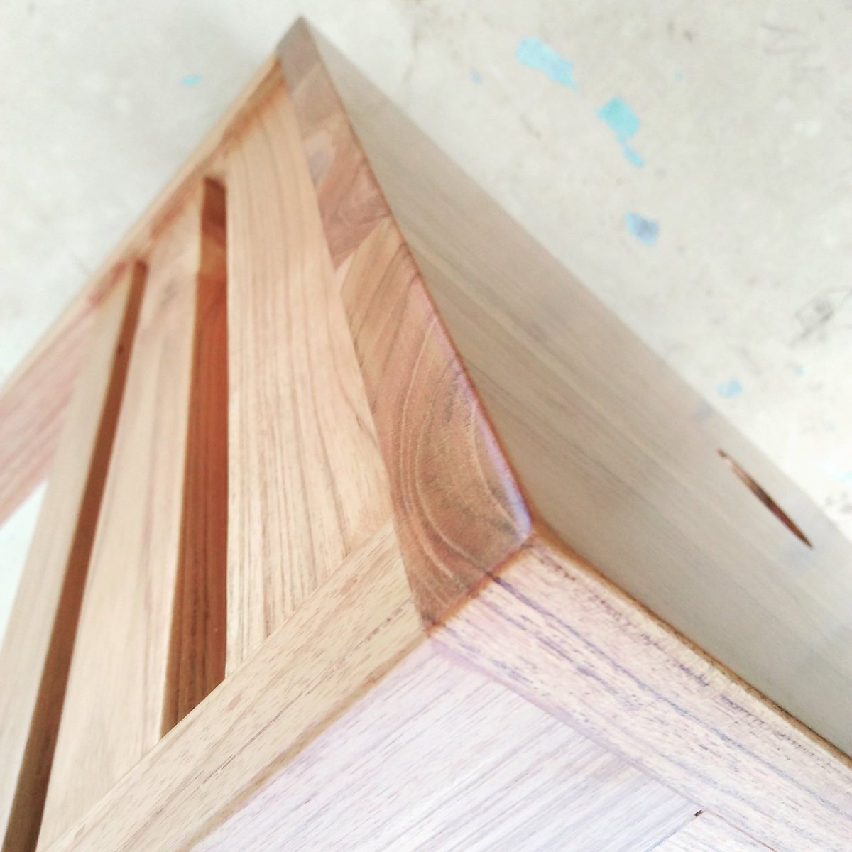 GoldyaDecor's tweet photo. "we can make more better but not more cheaper !! " #mebeljati #mebeljepara #jatijepara #teakfurniture #jakarta #bali #surabaya #medan #makassar #aceh #batam https://t.co/3pvUSox2za