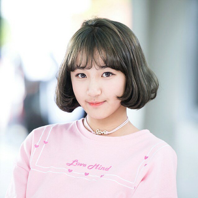 BUSTERSBR's tweet photo. [#BUSTAGRAM] || 30.10.17 • Atualização do Instagram oficial do Busters.
"막내라인 2호 민정
주의사항 : 채연이와 같이 있게 하지 마시오."
#Busters #버스터즈 https://t.co/ZKSeKXTCQV