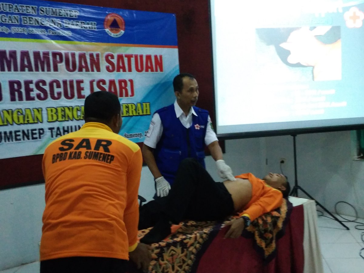 BPBD_Sumenep's tweet photo. Peningkatan Kemampuan Satuan Search and Rescue (SAR) BPBD Kabupaten Sumenep Tahun 2017 @sumenepkab @bpbd_jatim @BNPB_Indonesia #searchandresque #SARindonesia https://t.co/mHehwx5Kqv
