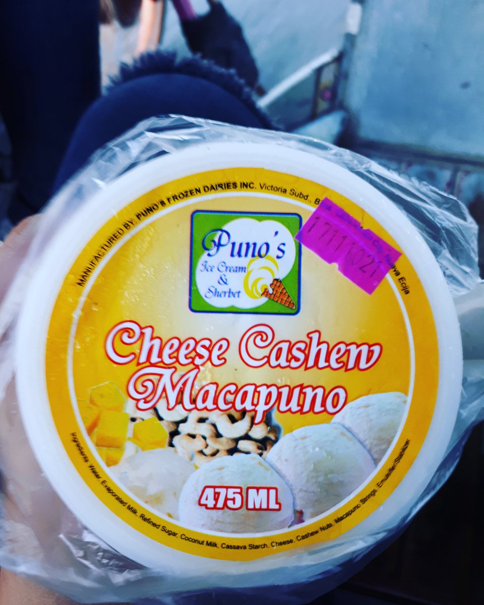markedward21's tweet photo. At dahil walang stock ng Blueberry Cheese Cake
Nauwi sa Cheese Cashew Macapuno π£π£π£
#cheese
#cashew
#macapuno
#icecream https://t.co/KddVwZhbyq