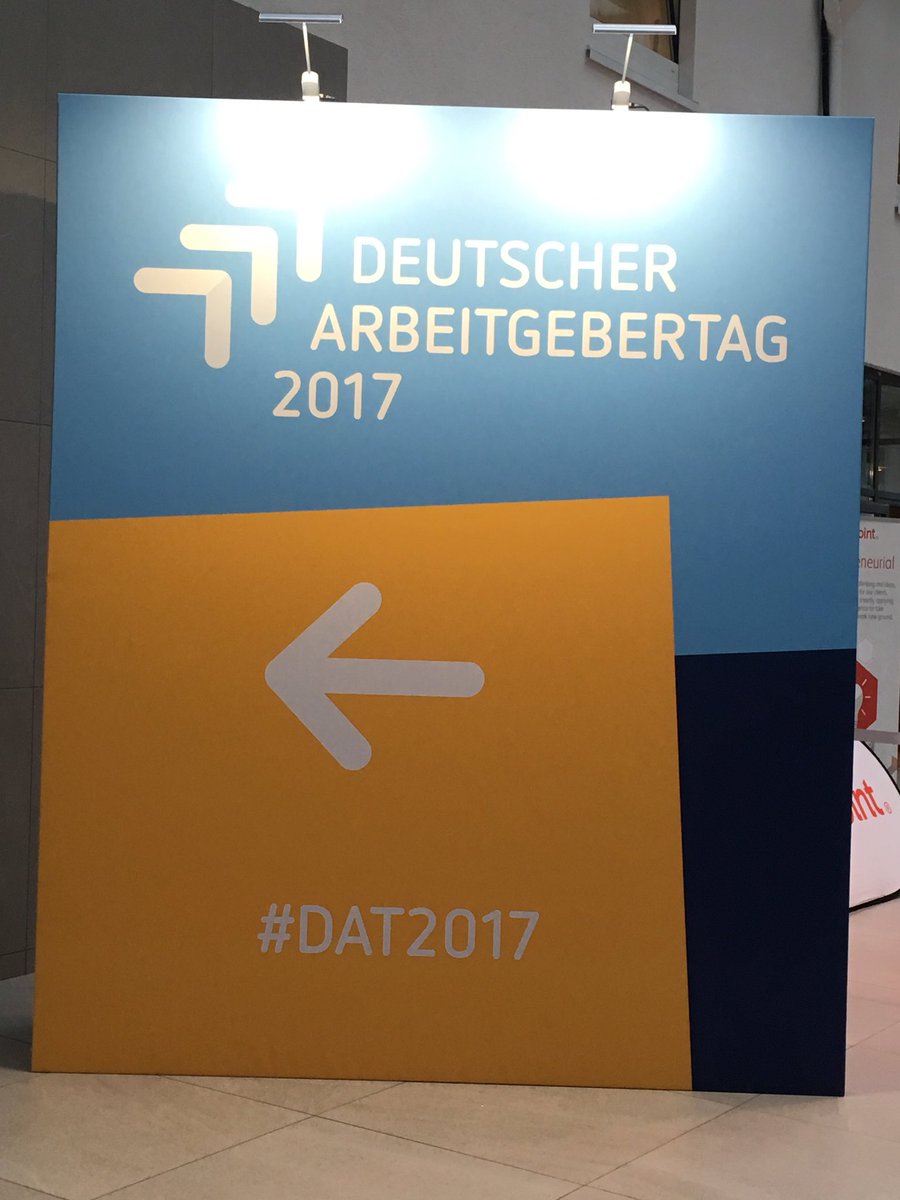 METRO_Politics's tweet photo. Es kann losgehen beim #DAT17 @DieBDA - wir freuen uns auf spannende Vorträge & zahlreiche Gespräche bei uns am Stand /sta https://t.co/Ho2X6heTzI