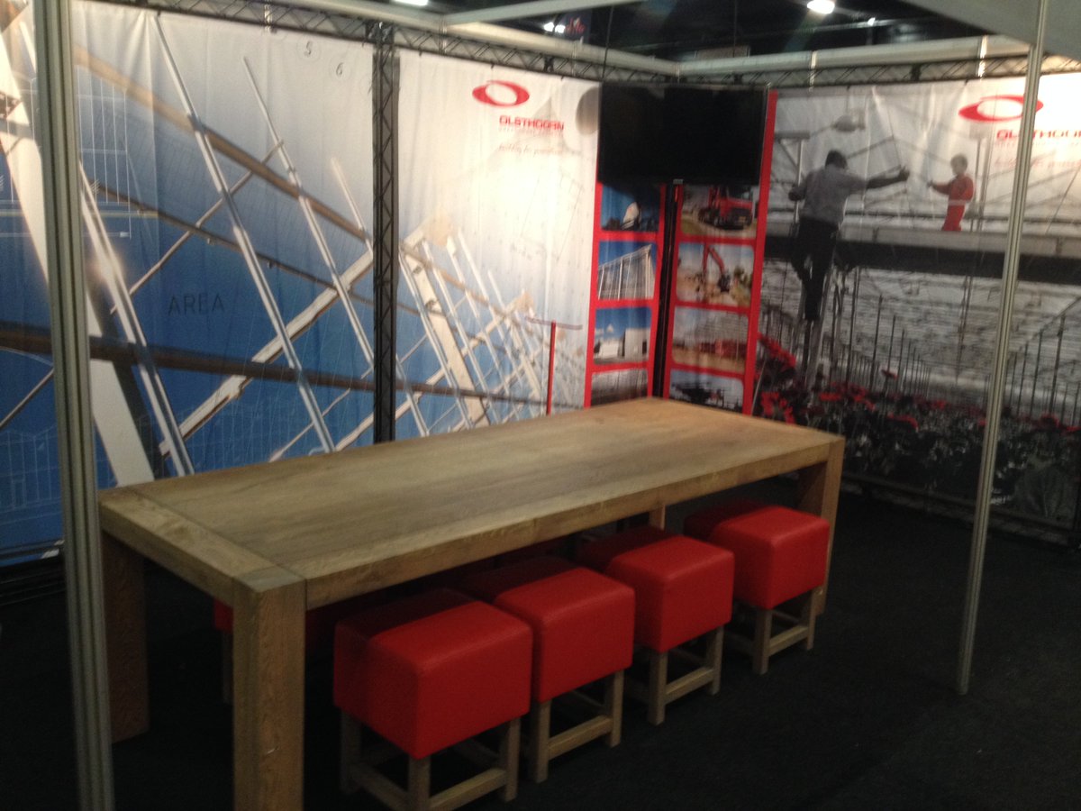 Het is nu nog rustig in de stand. Vanaf 13u gaat het feest weer beginnen! #TuinbouwRelatiedagenVENRAY! Tot vanmiddag.