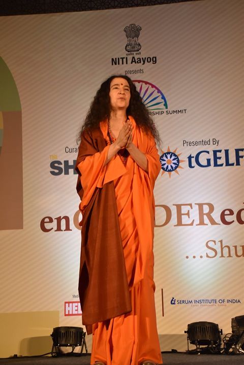 theshiftseries's tweet photo. Equal does not mean Same says Sadhvi Bhagwati who had her spiritual awakening on the banks of the sacred River Ganga
"Most of us spend so much time thinking 'what is there for me'? Instead, we should think about how can we get out of the way as to let th… https://t.co/0Y7E4T5XNM https://t.co/LXadL5iXy2
