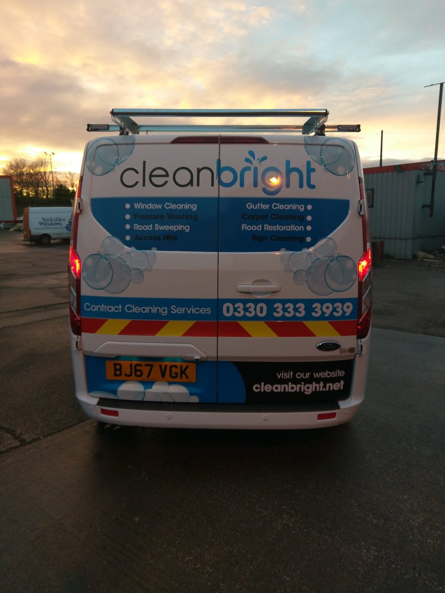cougarSigns's tweet photo. Part Wrap to Transit Custom
#wraps #graphics #lookingsmart https://t.co/uE76pQ3SKb