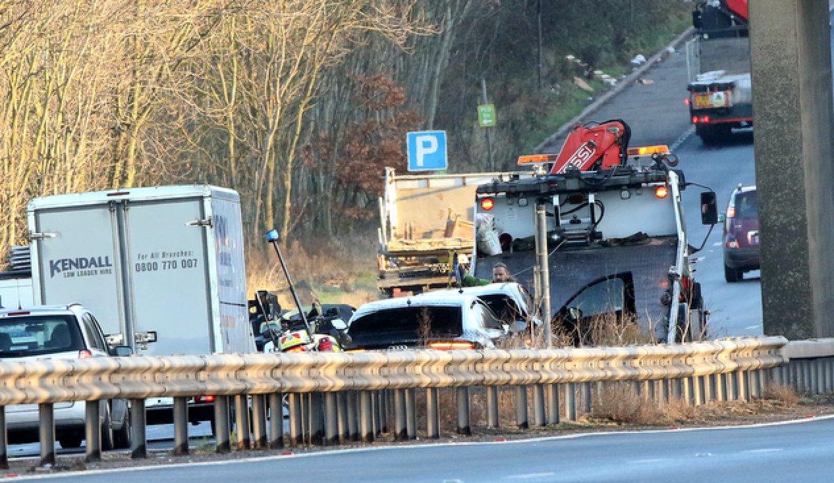 uknip247's tweet photo. Four Vehicle Collision on A3 Northbound Exit Slip of Ripley Services @SurreyRoadCops dealing with incident @MansfieldGroup on Scene Recovery in Progress  @getsurrey Non Serious  Very Slow Past the scene https://t.co/4PgO1FFFWa