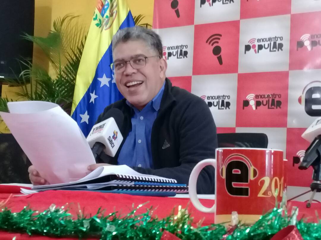 #EnVivo <a href="/JauaMiranda/">Elías Jaua</a>: Vamos al diálogo para encontrar la Paz #EncuentroPopular @MPPEDUCACION