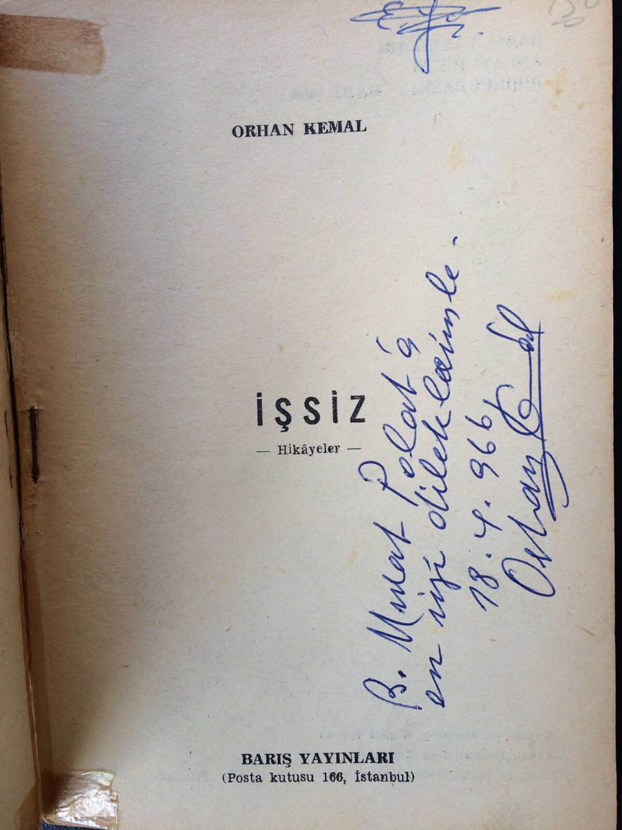 Haydarpaşa’da Sahaf Günleri devam ediyor.Cumartesi gününe kadar bu twiti paylaşan 5 kişiye <a href="/hermessahaf/">Ümit Nar</a> ekteki 5 kitabı hediye edecek. Biri Orhan Kemal’den imzalı 📚
