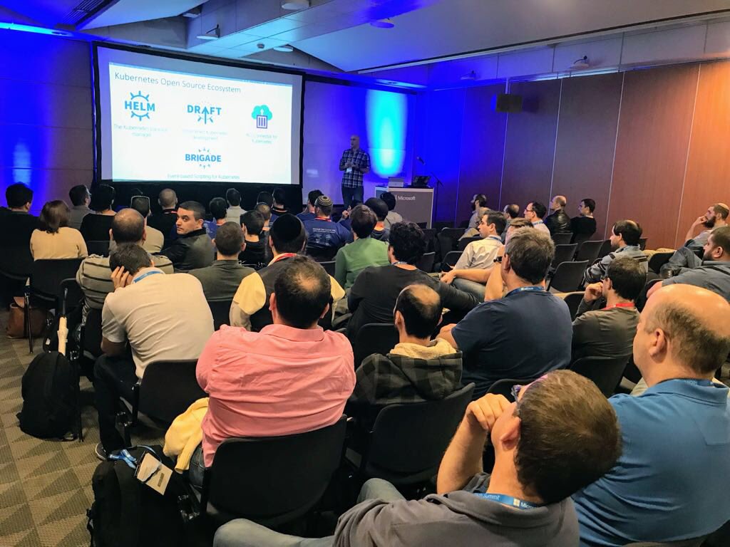 LimorLah's tweet image. Full House at @tomer_rosenthal’s session on #AzureKubernetesService @ #MicrosoftTechSummit #TelAviv