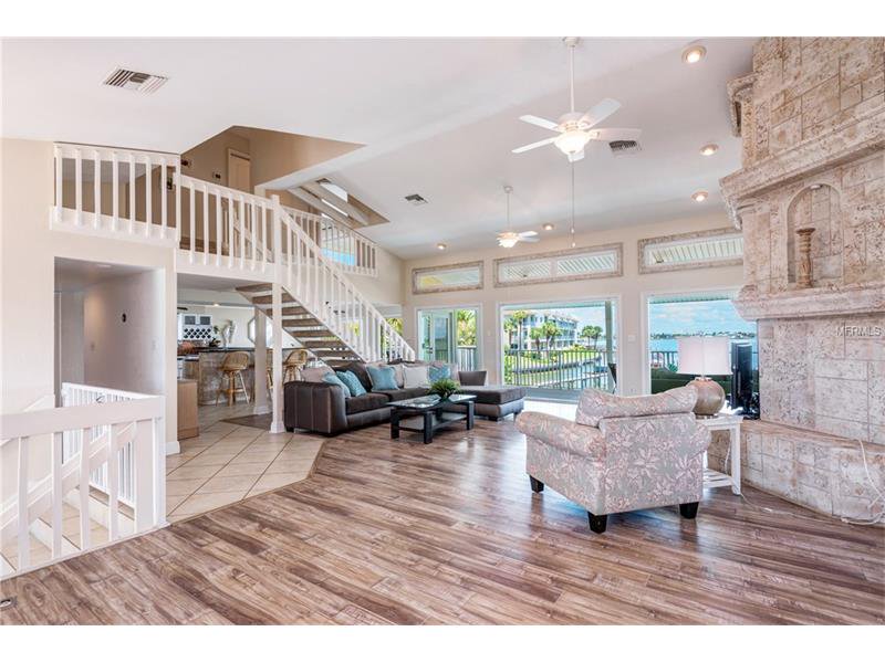 merrickdamon's tweet photo. Would you like to have unlimited access to an open #waterfront and #beachfront? You will love this elevated #coastal #home featuring a semi-private #beach and a #dock with boating access to #Boca #Ciega #Bay and more! #MerrickKnows #MerrickDamon https://t.co/hPwqwiNHAi https://t.co/joVXf9wiCW