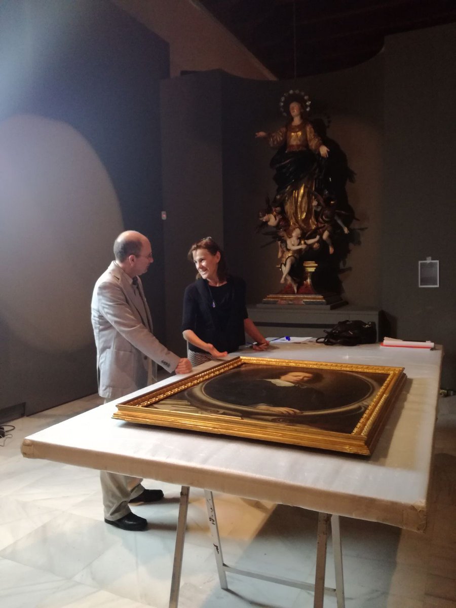 Ayto_Sevilla's tweet photo. #AñoMurillo | Los retratos de Murillo ya están en el Espacio Santa Clara. Próximamente, nueva inauguración de exposición #AñoMurillo: 'Murillo y su estela en Sevilla' @Benito_Navarret 
https://t.co/XKiMazZSJ9 https://t.co/WGpJclfJb9