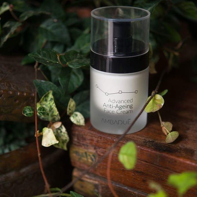 ambadue's tweet photo. Advanced Anti-Ageing Face Cream Amadué #biocosmesi #vitadalaboratorio #rumoridellanatura #questionedichimica #cosmeticiecobio #organic #naturali #noparabeni #noogm #ecobio #ecobiocosmesi #cosmesinaturale #skincare #naturalbeauty #bio #chimicadellanatura #ambadue #scienceofnature https://t.co/qJJB4sPId3