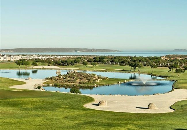 OakPropertiesWC's tweet photo. Contact us to view accommodation #LangebaanCountryEstate https://t.co/kO4XW8IQzg https://t.co/j4iHYlAQSg