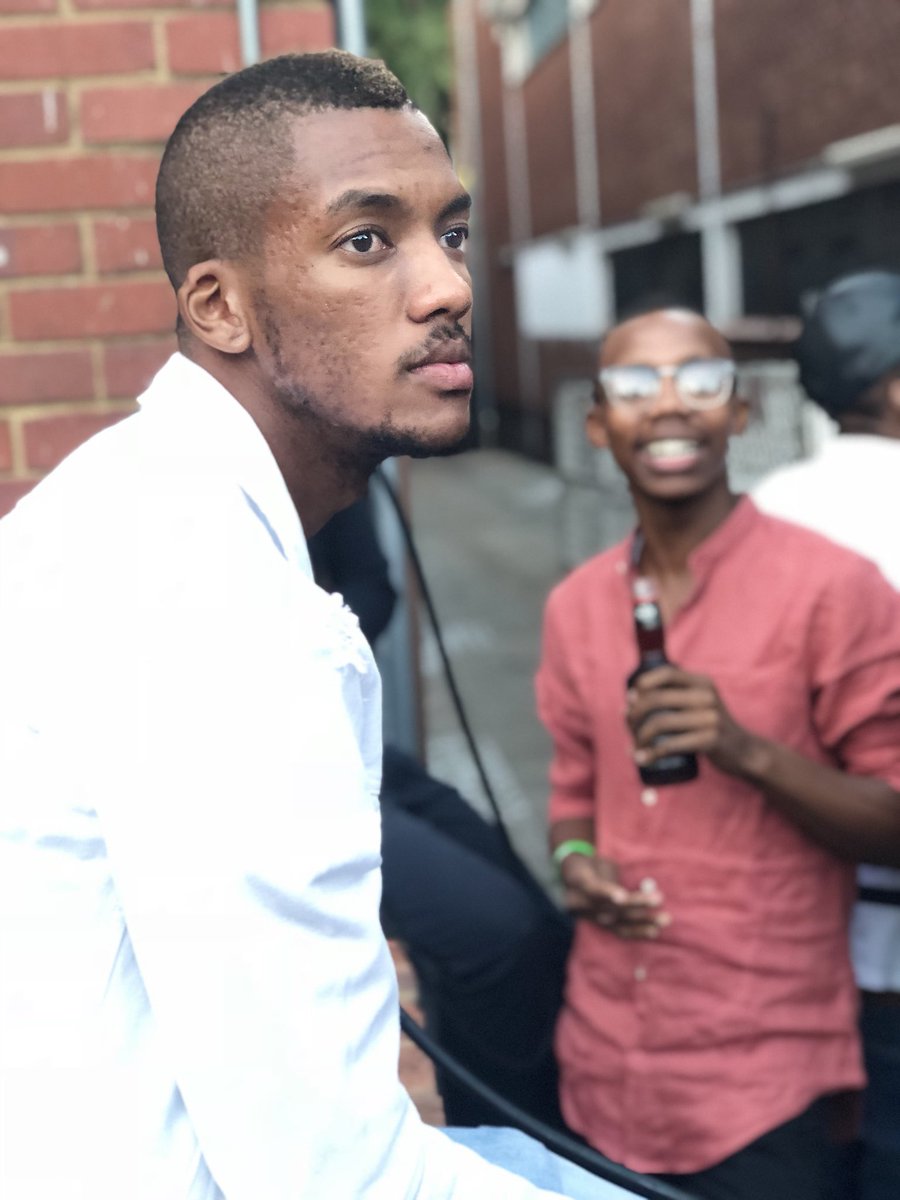 Benzo_Him_Self's tweet photo. Today I just have to #wezzle my very own brothers @bahletm, @hello_charlie19 thanks for being Real homies in this tough world ๐๐โฅ๏ธ https://t.co/U1EH3uoijN