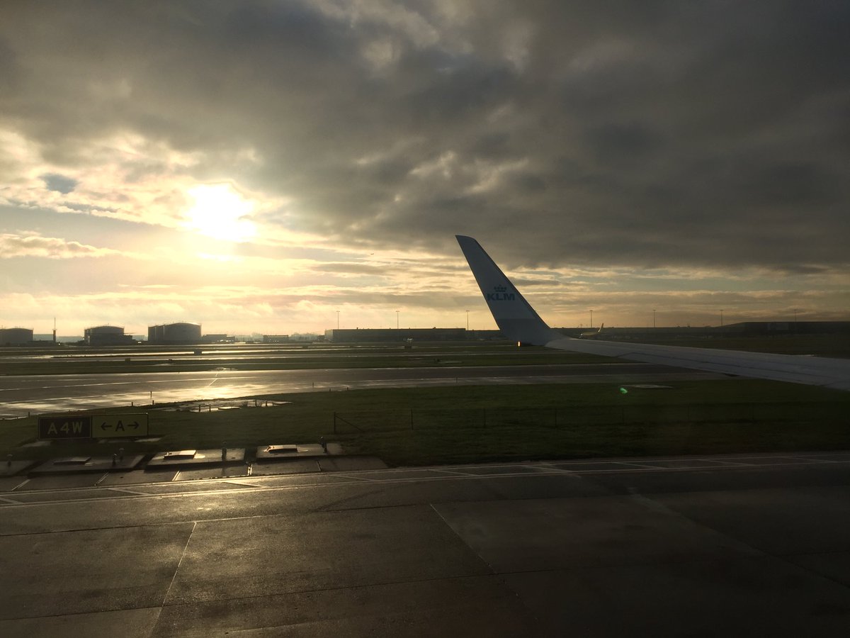 FienvanRossum's tweet photo. Time for takeoff, ready for #Slush17 and looking forward to meet at the #HollandCorner @ 6D4 https://t.co/jvflxk6d4J