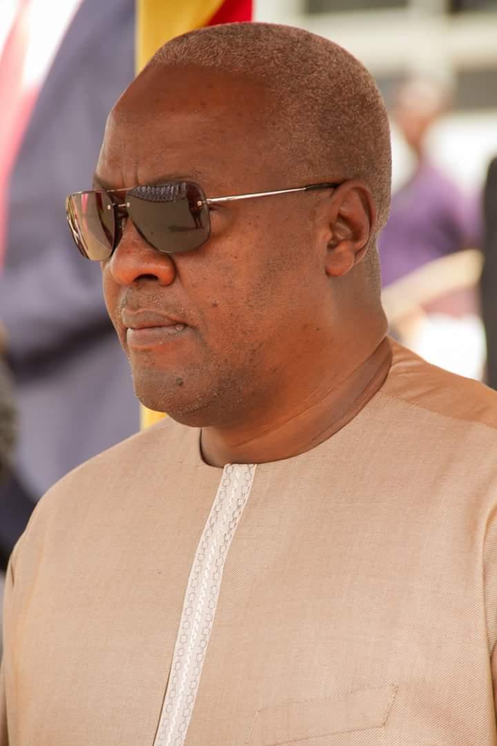 Happy birthday to you H.E. JOHN DRAMANI MAHAMA , long live,  good health, and prosperity 

I love you so much 