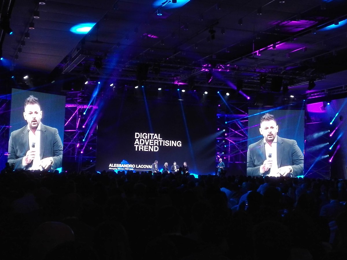 GiuliaZanoletti's tweet photo. Guilty to be a #PHDer! Our managing director Alessandro Lacovara at the #iabforum2017 Milan. #PHDIAB17 #PHDitalia https://t.co/dO6whkPr6H
