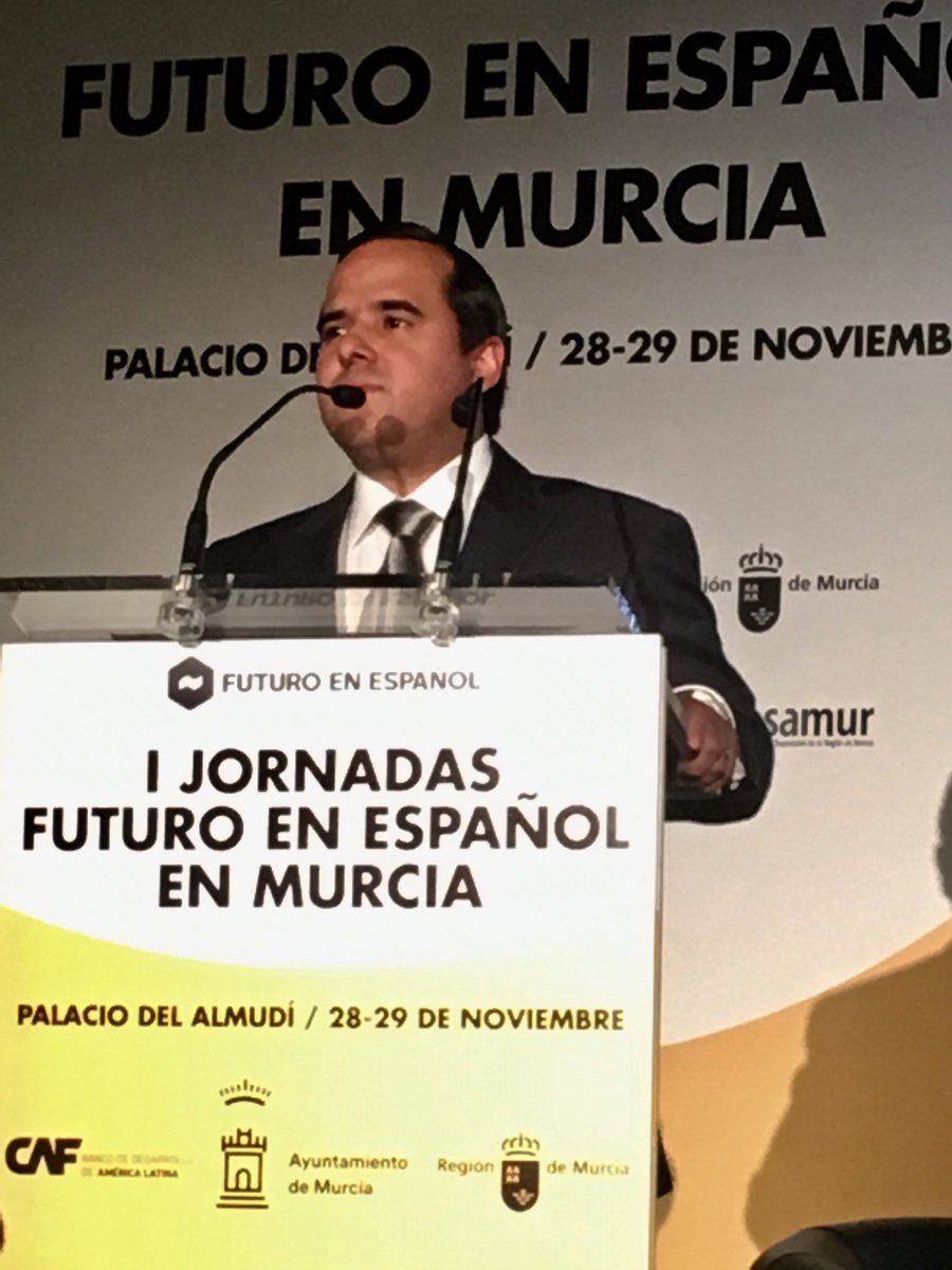 EJGS65's tweet photo. El ministro de Desarrollo Agropecuario de Panama, Eduardo Enrique Carles, habla sobre el Plan Maestro Agro de la región occidental recalcando la inversión privada que lo hace posible y las acciones del @MIDAPANAMA . #FuturoenEspañol #fee2017 #Agua @PresidenciaPma @laverdad_es https://t.co/tAdZfgpTQj