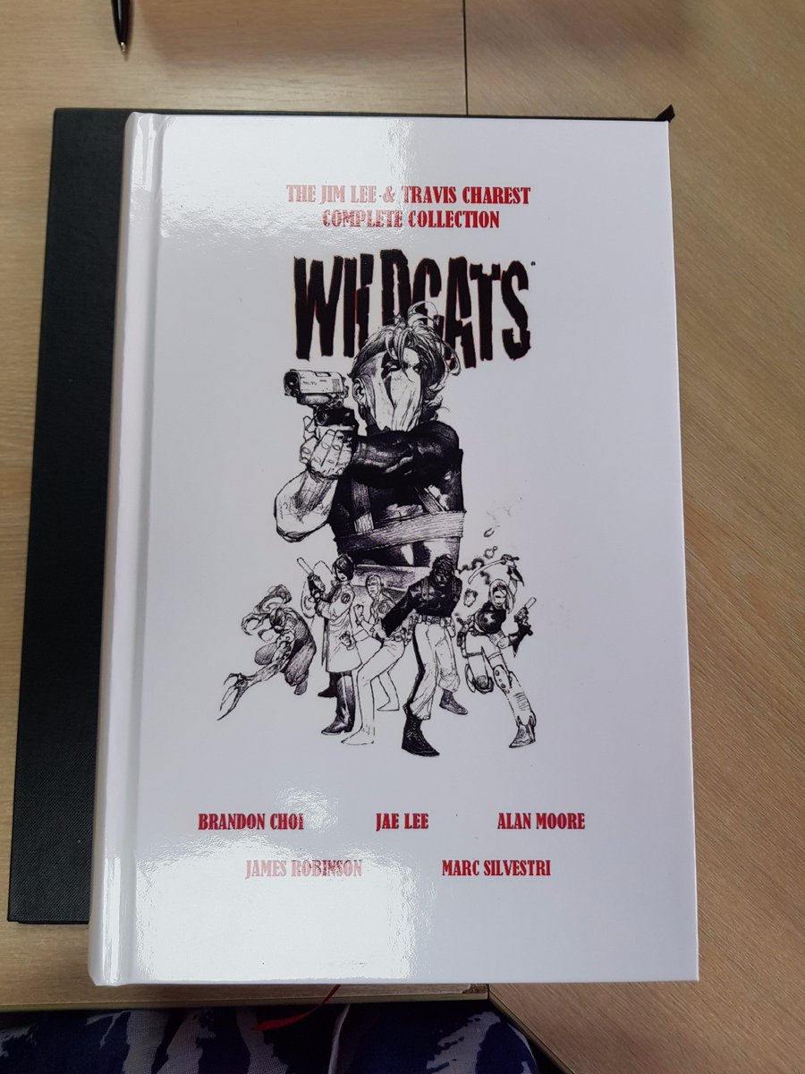 theguysthatbind's tweet photo. Some of this weeks work #comicbindings #Hulk #Wildcats #2000AD #DC #Image #Boom https://t.co/wdtU2B0fRX