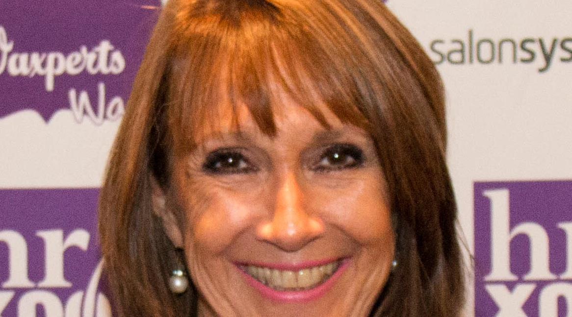 pro_beauty's tweet photo. Have you heard? #Beauty veteran Gill Morris received the @FHT_Org FHT President’s Award https://t.co/FRdw3I2zDu https://t.co/pZoewZW7ms