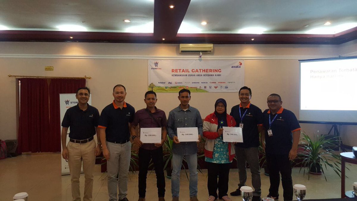 Storeking India tweet media