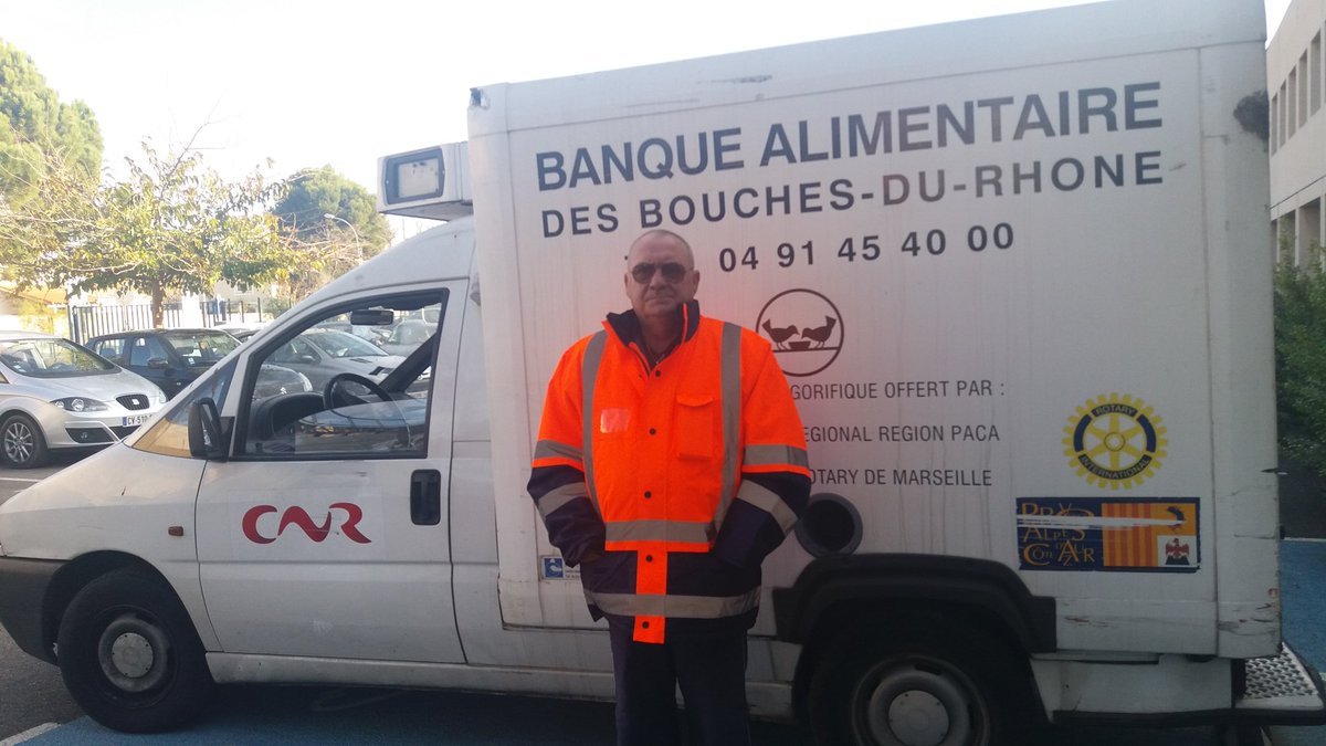 GomisSagna's tweet photo. Encore MERCI pour vos dons! Ils sont en route pour le tri dans les locaux de la @BanquesAlim des bouches du rhone #GRDFMed #AGNRCMED #ACHMED https://t.co/riE8T8eCaw