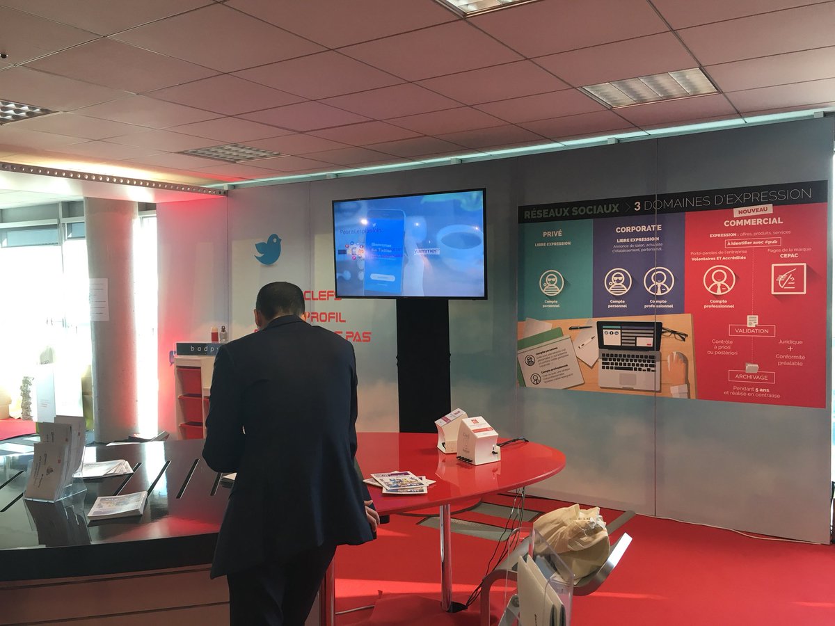 marcfaure13530's tweet photo. #CEPAC Bravo à la @CE_CEPAC pour sa #commercialweek ! Belle organisation et des stands vraiment intéressants. https://t.co/iBDfobP4fG