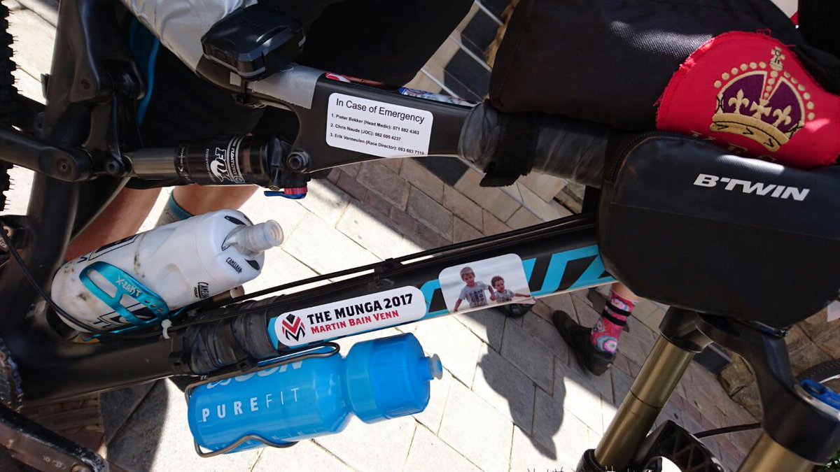 KingEdVIISchool's tweet photo. #RedHungerforMunga @KingEdVIISchool  @WalterBainVenn nearly time to get on that bike!! #Strenue #PieintheSky🚴‍♂️👐🏻🚴‍♂️👐🏻🚴‍♂️ Go well #redmachine https://t.co/YLSWGIJ63y