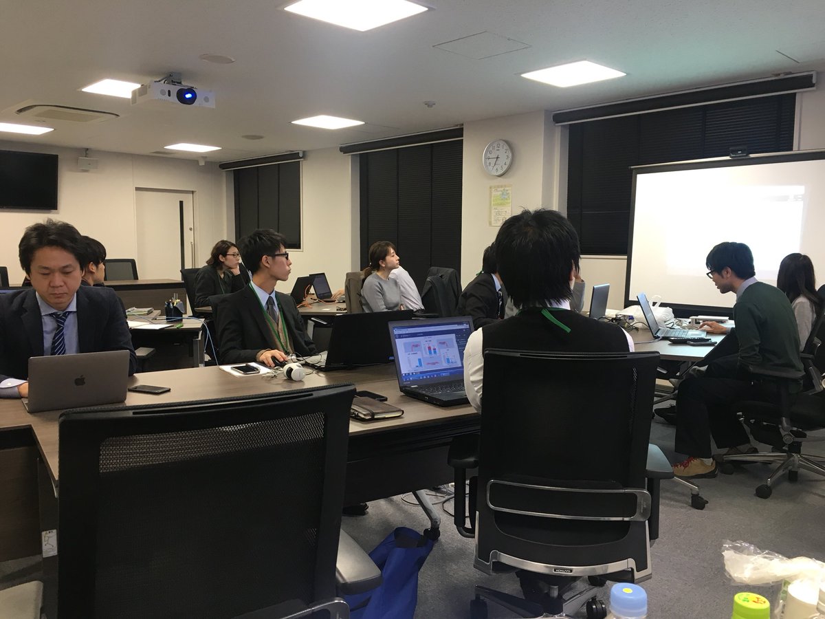 RESAS_API's tweet image. RESASを使って兵庫県芦屋市を見つめるワークショップin芦屋市役所が始まりましたー
業務時間外でも若手職員さんのこの集まりがスゴイ、、

#RESAS