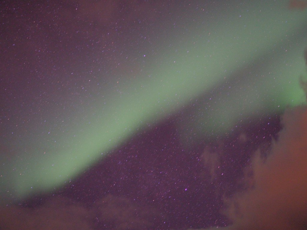 Op jacht naar het noorderlicht in Noorwegen! world-of-blogs.nl/store_page/op-… <a href="/Reistips/">WeAreTravellers</a>