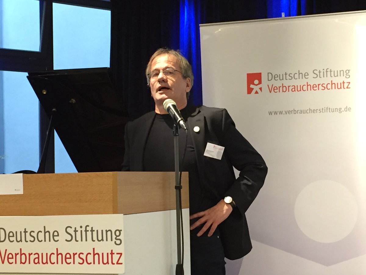 Klaus_Mueller's tweet photo. Wann bin ich in #Deutschland integriert? @AWOBund setzt 4 Messlatten:
1. Fragen bis 1.000€ bei Wer-wird-Millionär beantworten können
2. „Schienenersatzverkehr“ verstehen
3. Sonntags nicht nach 20:15 Uhr anrufen
4. @warentest vor Kaufentscheidung konsultieren
#DSVdialog @vzbv https://t.co/eoUFLHcAgZ