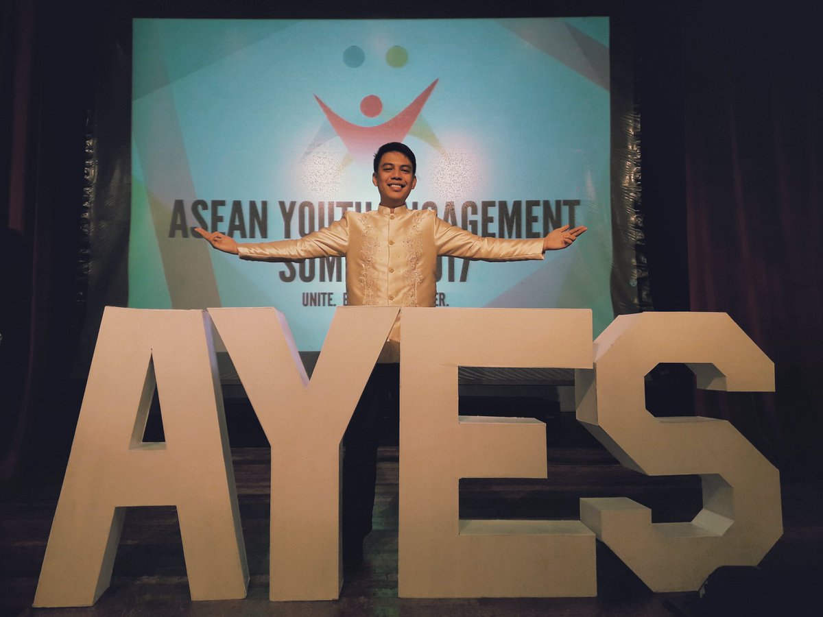 accnamoca's tweet photo. ASEAN Youth Engagement Day 3
#AYES2017 https://t.co/Y3BQza2IKk