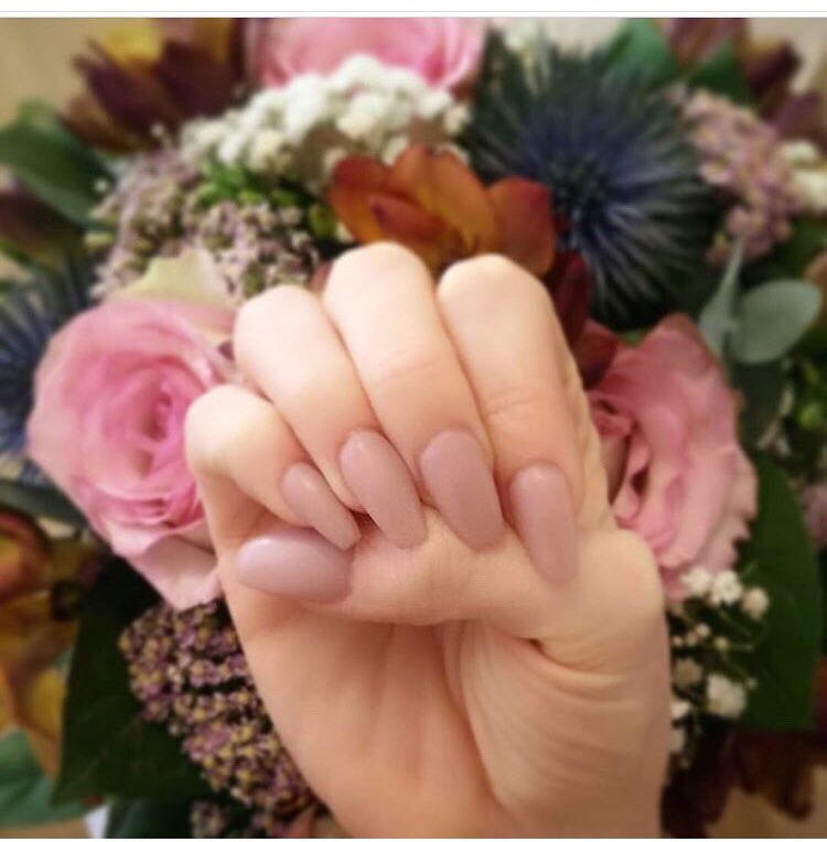 🌸🌺🌼 Client nailfie 🌸🌺🌼 Nail Gang 🤙🏽 #Glamlondon #nails #nailart #acrylicnails #gelnails #nailedit #nailsofinstagram #nailsonfleek #nailitdaily #nailswag #nailgang #naotd #potd #beautyblogger #fashionblogger #autumn #winter
