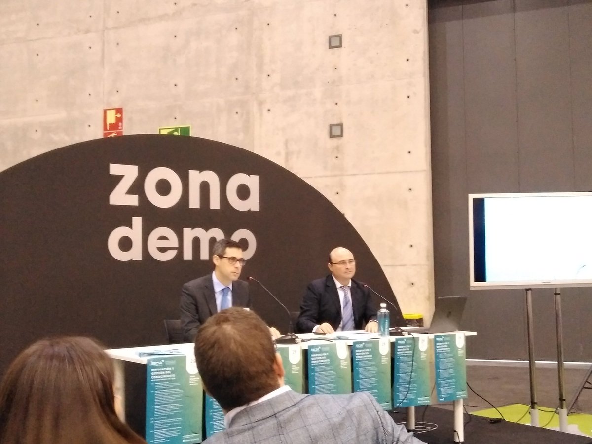 KirisamaCOM's tweet photo. @Facsa_es  Innovación y gestión del conocimiento en el ciclo integral del agua gestiona desde el centro de control + 1000 instalaciones con telealarma y + 200000 eventos al año. #Efiaqua2017 https://t.co/wm1VM4mBNh