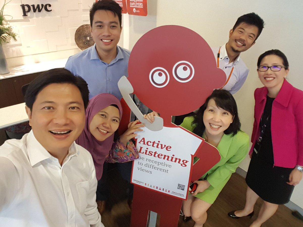 PwC_Singapore's tweet photo. Full house at our Lunch with a difference!  Inspired by the stories shared by our ppl &amp; experience at #OYW2017 &amp; the #amazingrace  &amp; how to communicate using sign language  for our final #Lunchwithastranger for the year! See you next year https://t.co/ZliqQ6zY3Y