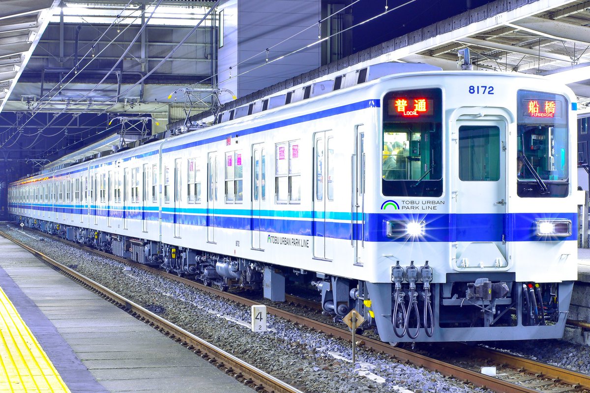 今日の収穫] ①東武8000系 8165F 転削回送 ②東武8000系 8172F [検査