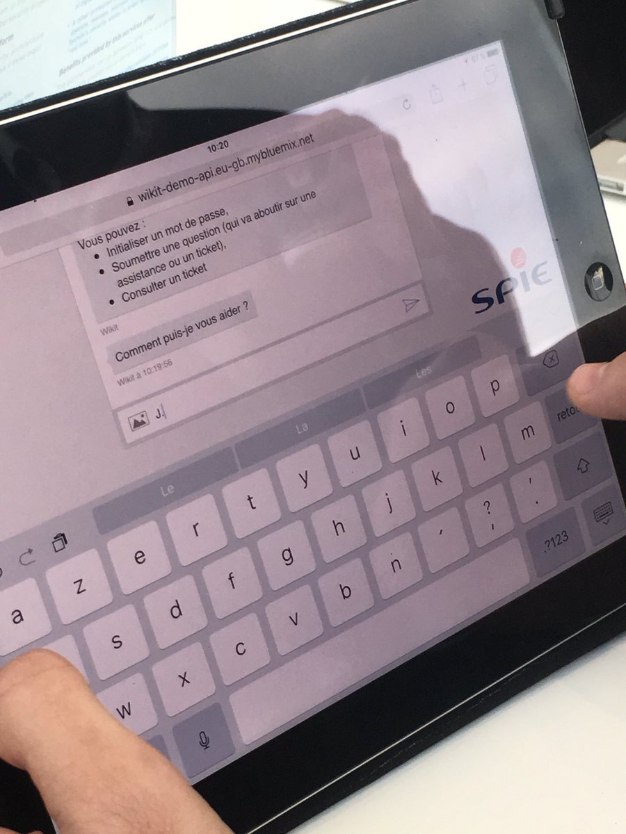 SPIEgroup's tweet photo. Connaissez-vous l’offre #CrystalCloud de @SPIEICSFRANCE ? Pour l’#ID2017, deux services sont à l’honneur : #Cybersecurity et #WellbeingAtWork, une solution de chatbot-helpdesk qui va devenir votre meilleur ami au travail ! https://t.co/VM0ROWndPj