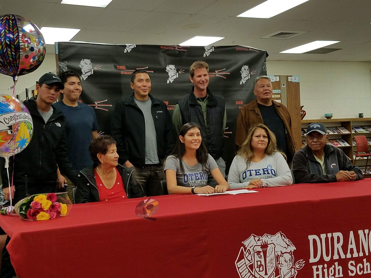ndnsports's tweet photo. Native Top 50 No. 9 overall rank prospect Hilda Garcia (Navajo) signed her letter of intent today to continue her basktball career for Otero College.
#NativeAthlete #Navajo #NativeTop50 https://t.co/abI6ziEmOn