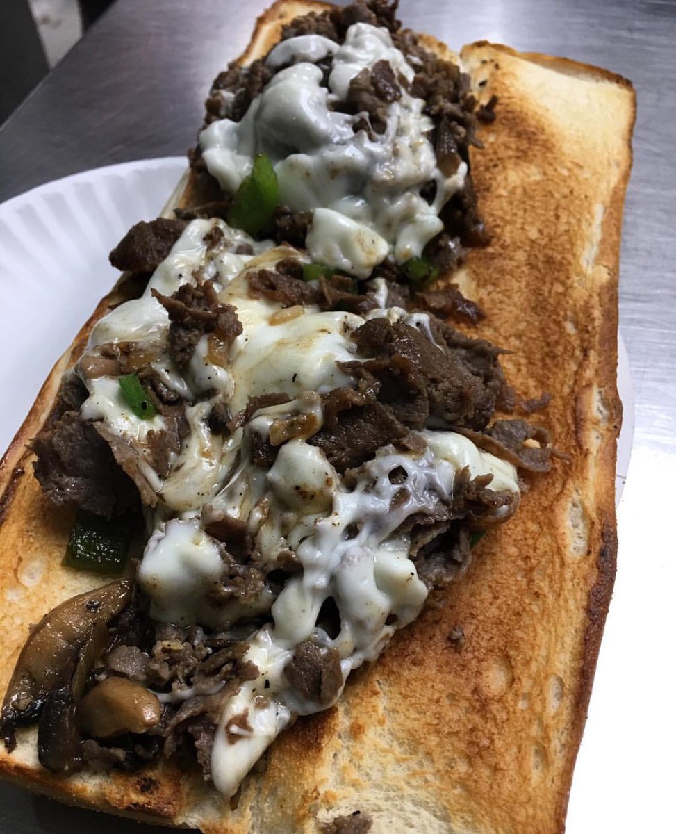 Panichellis_Piz's tweet photo. High quality steak grilled with onion, green pepper, and mushroom, topped with freshly sliced mozzarella cheese. 

https://t.co/0IcWJehRUk
(252)514-0548 
*Free Delivery after 4pm*

#steakandcheese #panichellispizzeria #newbernnc #newbern #cheesesteak https://t.co/NWVN0rdk1b