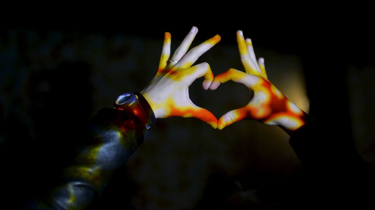 ideocolab's tweet photo. Why the next big winners in tech will be the companies that choose heart over head: https://t.co/SaRswPepJ2 https://t.co/7gXEiJDkTu