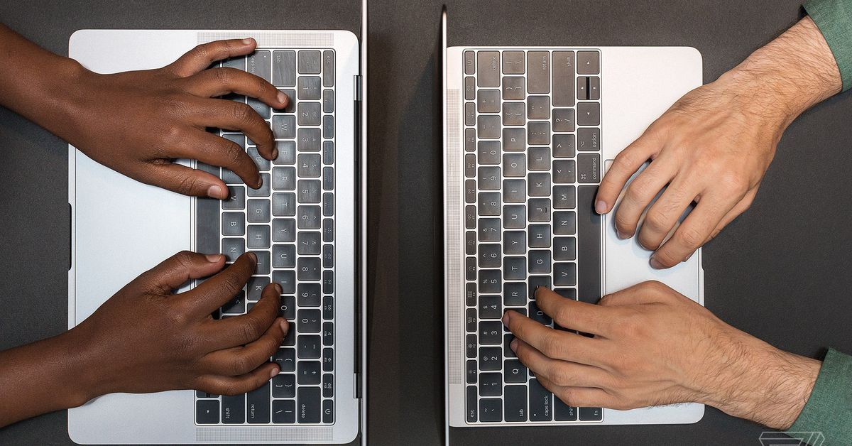 antoniosica's tweet photo. Major Apple security flaw grants admin access on macOS High Sierra without password https://t.co/lzWicKI1IA https://t.co/nwxiTdGjZC