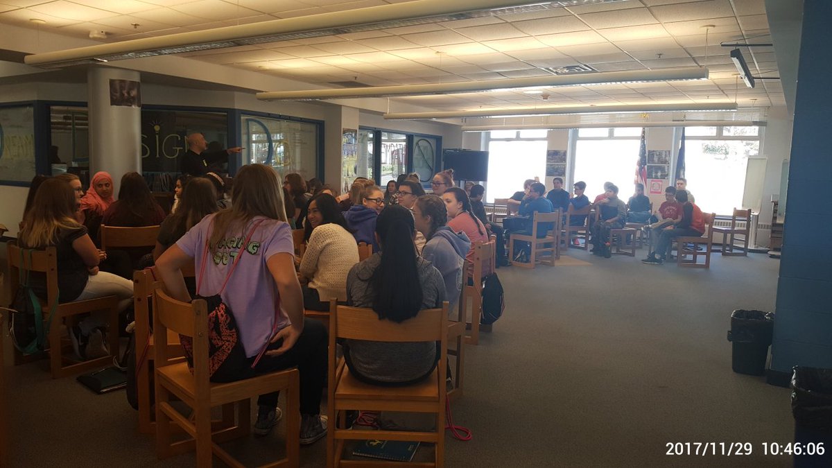 JAPiacentini's tweet photo. Capstone w/ the Tips @stickerstylus designer talking about #DreamDesignDo process #MoranMS #wpschools #edchat #mschat #cpchat @moranmustangs https://t.co/kFxDANQPoR