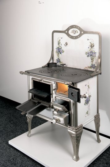 INTERNIMagazine's tweet photo. Eclettico e dinamico: #Neff, brand specialista negli elettrodomestici da incasso made in Germany, celebra #140anni di tradizione, qualità e spirito pionieristico https://t.co/SD9AEzrIp9 https://t.co/kgwoDLqAP5