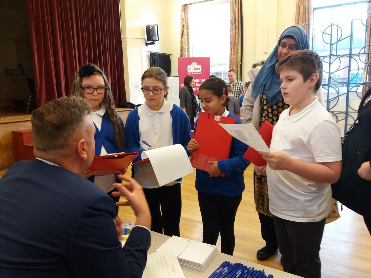 bda_ltd's tweet photo. Our Northern Operations Manager John Baldwin chatting to school children about opportunities within the asbestos industry at the Ahead Business Showcase at Highgate Academy! https://t.co/v301H5L4Ai